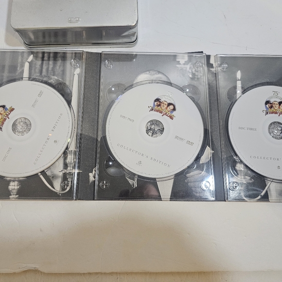 The Three Stooges 75th Anniversary Collector’s Edition 3 DVD Set In Tin - Picture 1 of 2